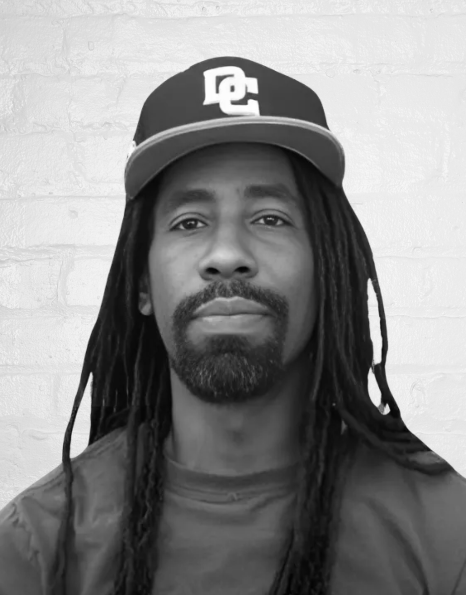 Photo of Melvin Foster
      